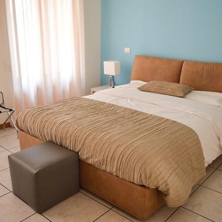 La Contrada Bed & Breakfast Sarnico Exterior photo