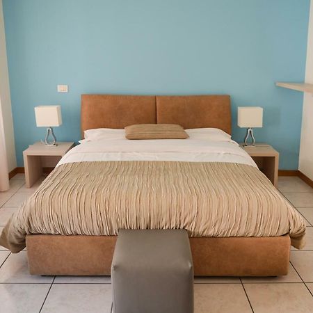 La Contrada Bed & Breakfast Sarnico Exterior photo