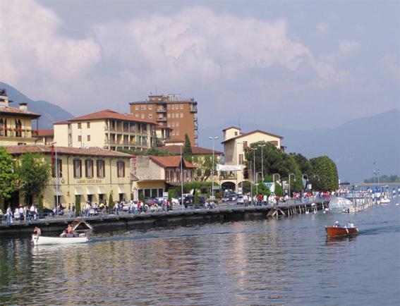 La Contrada Bed & Breakfast Sarnico Exterior photo