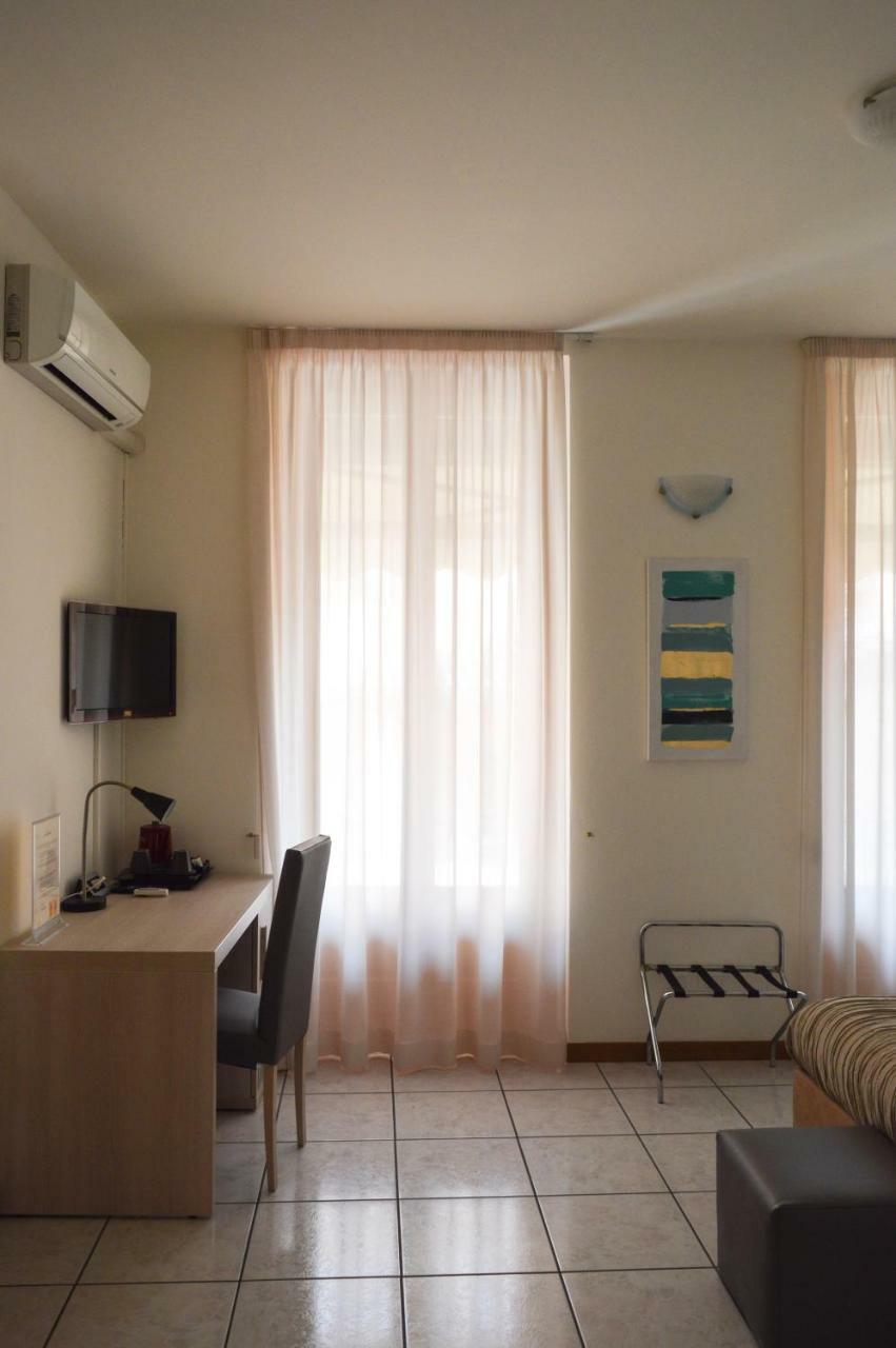 La Contrada Bed & Breakfast Sarnico Exterior photo